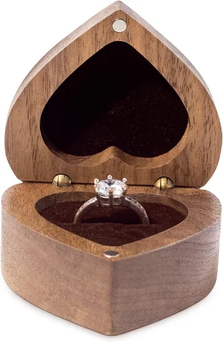 Miniatura 7 de Wislist Caja para anillo de compromiso de madera con forma de corazón grabado para propuesta de boda