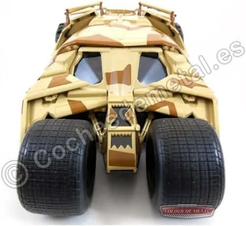Miniatura 3 de Hotwheels Heritage 1:18 Batmobile Tumbler Camoflage Versión Modelo Fundido