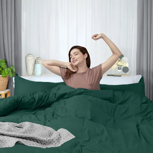 Miniatura 7 de Utopia Bedding Juego de funda de edredón tamaño queen de 3 piezas con cierre de cremallera - 1 funda de edredón de 90 x 90 pulgadas y 2 fundas