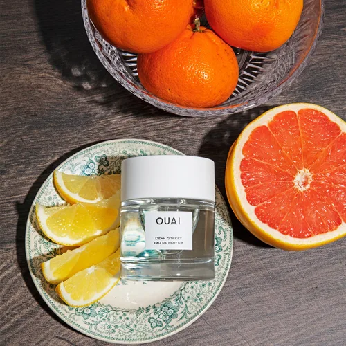 Miniatura 2 de OUAI Dean Street Eau de Parfum - Elegante perfume para mujer para uso diario, aroma floral fresco con notas de cítricos, albaricoque, magnolia