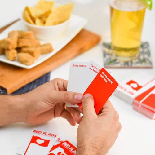 Miniatura 6 de Red Flags: El juego de citas terribles Divertido juego de cartas/juego de fiesta para adultos, 3-10 jugadores de Jack Dire, creador de Superfight