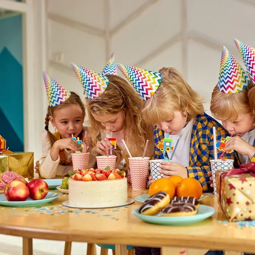 Miniatura 6 de Paquete de 24 pajitas con forma de tren – Pajitas de plástico reutilizables con decoración de dibujos animados – Suministros para fiestas de niños