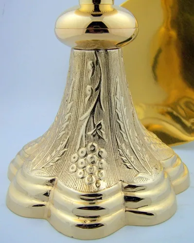 Miniatura 3 de Capilla de la iglesia de uva y trigo dorado dorado cáliz sacerdote y patena regalo pastor de 8 pulgadas de alto