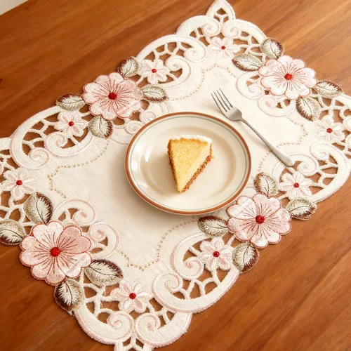 Miniatura 8 de Juego de 4 manteles individuales bordados con flores rosas, 17 x 11 pulgadas, rectangulares, clásicos, de encaje, beige, decoración del hogar