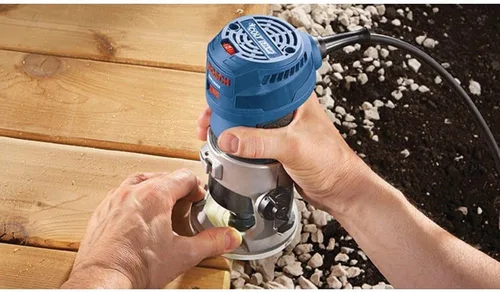 Miniatura 9 de Bosch GKF125CEN Colt 1.25 HP (máx.) Router de palma de velocidad variable