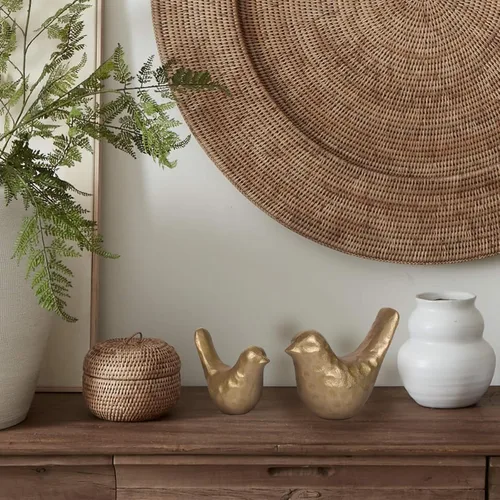 Miniatura 7 de Elegante estatua de pájaro de hierro fundido con revestimiento de latón vintage – Figura de pájaro dorada para escritorio, sala de estar
