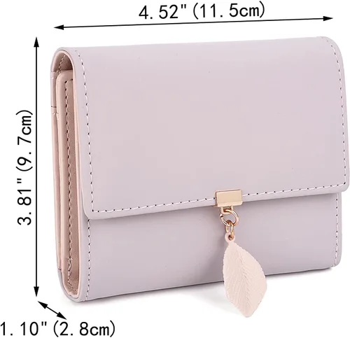 Miniatura 155 de UTO - Cartera pequeña RFID de piel sintética con dije de hoja, cierre de cremallera y tarjetero.