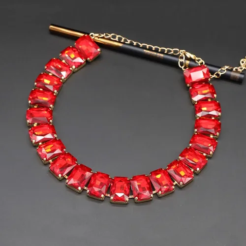 Miniatura 6 de Gargantilla de cristal con diamantes de imitación para mujer, pieza de declaración de esmeralda, collar de cadena dorada con cuello de cristal