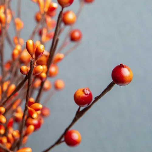 Miniatura 6 de JINGHONG Paquete de 6 tallos de bayas de otoño de 43 cm de alto, púas de bayas naranjas artificiales, púas florales artificiales para jarrones, Baya