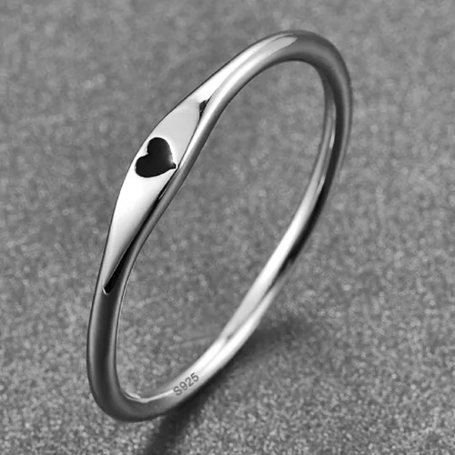 Miniatura 5 de Anillo de compromiso apilable de plata de ley 925 con forma de corazón tallado simple para ella, talla 5-10