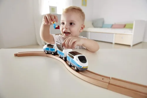 Miniatura 3 de Hape E3728 - Juguete de tren interurbano, juego de juguetes de tren para niños con accesorios, 3 carros magnéticos de apertura/cerrar, figuras
