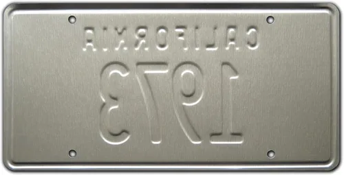 Miniatura 2 de California Vintage Hot Rod 1973 Placa de matrícula de tocador con estampado de metal