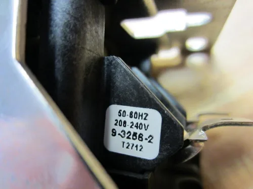 Miniatura 6 de Cutler Hammer C25FNF360 Eaton Contactor 60A C25FNF360B
