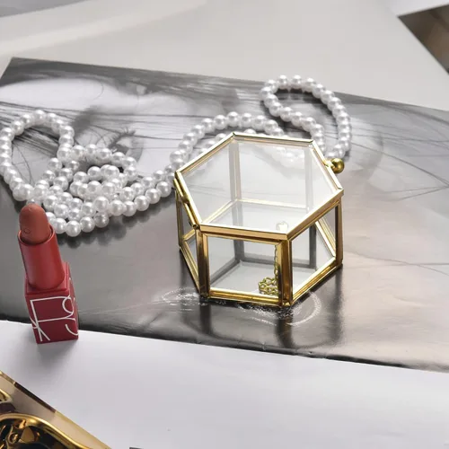 Miniatura 7 de Feyarl Pequeña caja de joyería de cristal dorado para joyería de joyería de joyería de cristal adornado, caja organizadora de recuerdos, caja