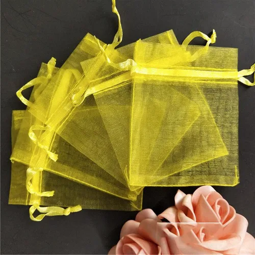 Miniatura 4 de Bolsas de regalo de organza de 4 x 6 pulgadas con cordón para joyas, dulces, juego de 100 bolsitas amarillas divertidas, bolsas de cinta de malla