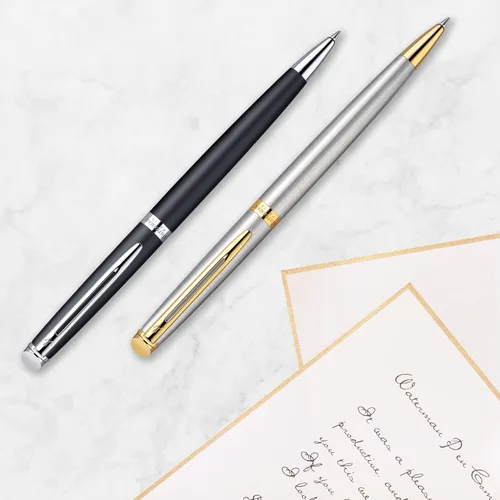 Miniatura 6 de Bolígrafo Waterman Hémisphère Laca negra brillante con borde de oro de 23 quilates Punta media Tinta azul Caja de regalo