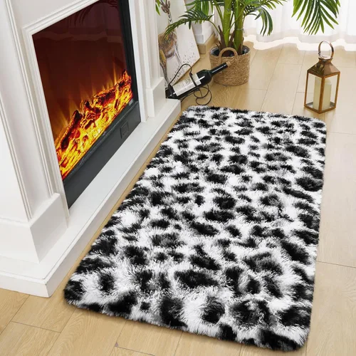 Miniatura 6 de Amearea Soft Small Leopard Rugs for Bedroom, 2x4 Feet Fluffy Black and White Runner Rugs, Comfy Cheetah Print Throw Rug Faux Fur Animal Print Rug