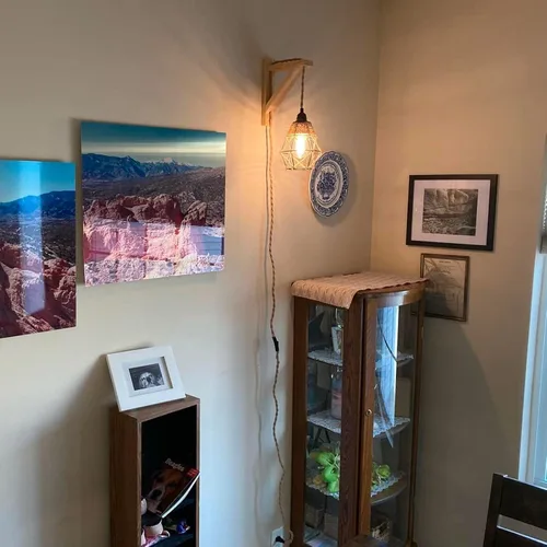 Miniatura 3 de Frideko - Juego de dos apliques de pared de madera enchufables, lámpara de pared rústica con cable de enchufe, accesorios de luz de pared