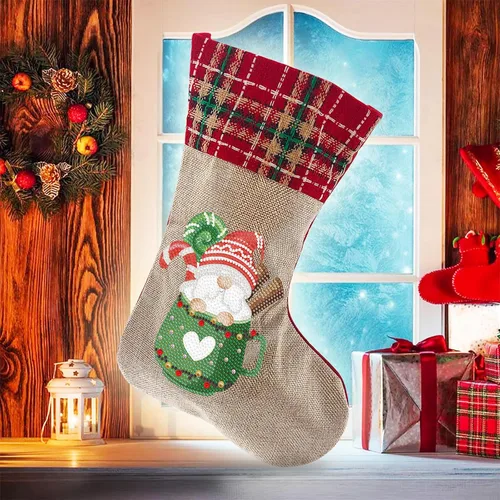 Miniatura 2 de LUSandy Calcetines colgantes de Navidad 5D con pintura de diamante de Papá Noel, adornos colgantes de 14 pulgadas, bolsa de dulces de Navidad