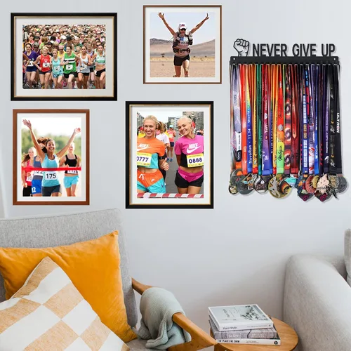 Miniatura 6 de Goutoports Exhibidor Colgador de Medallas - She Believed She Could She Did - Colgador de Pared Personalizado para Medallas de Corredor de Carreras