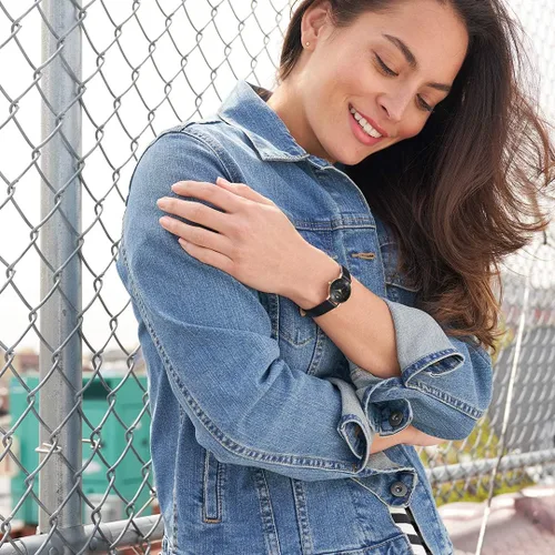 Miniatura 2 de Armitron 752447 Reloj con correa de piel con un acento de diamante para mujer