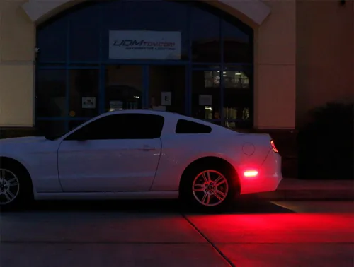 Miniatura 4 de iJDMTOY - Kit de luces laterales traseras LED rojas con lente ahumada Compatible con Ford Mustang 2005-09, alimentado por 54 LED SMD, reemplaza