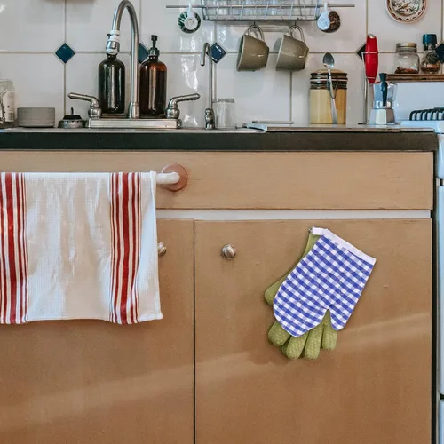 Miniatura 7 de 2 guantes de horno para cocina de juego, guantes de horno de microondas, guantes de cocina para hornear, a cuadros rojos para una parte trasera Azul