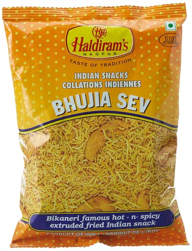 Bhujia Sev Bikaneri Famoso Hot N Spicy Extruido Fried Indian Snack, 160 G