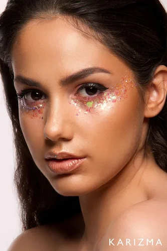 Miniatura 4 de KARIZMA Iridescent Purpurina holográfica iridiscente Purpurina gruesa de 0.35 onzas para la cara, el cabello, los ojos y el cuerpo, para mujer.