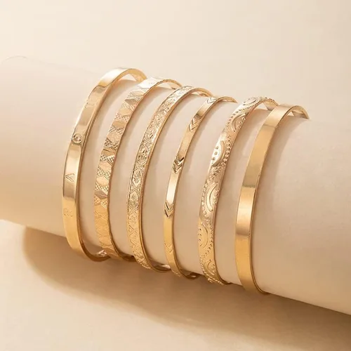 Miniatura 6 de FUTIMELY Stackable Gold Cuff Bracelets Bangle for Woemn,Boho Retro Grace Temperament Wide Face Bracelet Sets,Totem Embossing Love Charm Bracelet