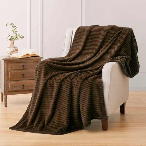 Miniatura 25 de Vessia - Manta de forro polar de franela (50x70 pulgadas), manta 3D de jacquard negra, esponjosa y cálida para sofá, sillón, cama, silla, 300GSM