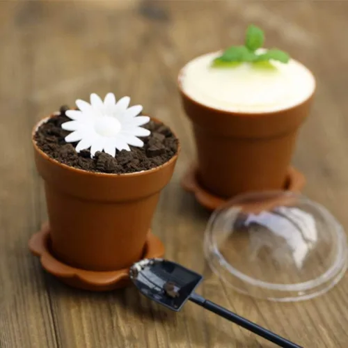 Miniatura 5 de Housoutil Macetas de postre, paquete de 20 con tapas, mini cucharas de pala y bandeja inferior de plástico para tartas de suciedad, helado, yogur