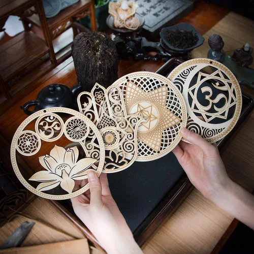 Miniatura 3 de Juego de 4 piezas de arte de pared de geometría sagrada de "5.31" pulgadas, (Loto Sagrado, Mano Hamsa, Estrella del Alma, Unión Sol Luna) rejilla