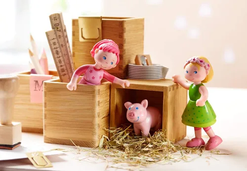 Miniatura 7 de Haba Little Friends Lilli – 4" Bendy Chica Muñeca Figura con rosa cabello