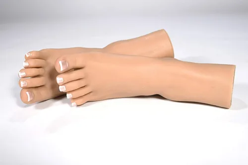 Miniatura 7 de ZHY Lifesize - 1 par de maniquíes femeninos de silicona con diseño de calzado, diseño de calzado, diseño de calcetín con uñas (color trigo)