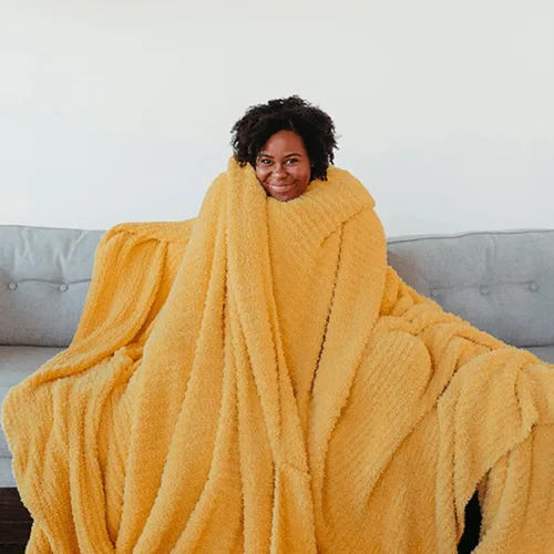 Miniatura 3 de Big Blanket Co Original Stretch Ballerina - Manta gigante extra grande de 6 x 6 pies, suave, elástica, lavable a máquina, se adapta a toda la familia