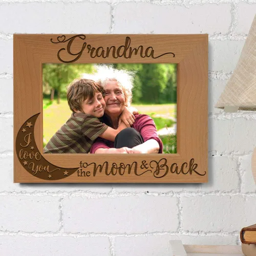 Miniatura 4 de KATE POSH - Marco de fotos de madera natural grabado con texto en inglés "Grandma I Love You to the Moon and Back", regalos para el Día de la Madre