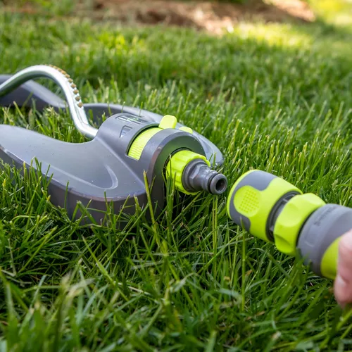 Miniatura 6 de Flexzilla Kit de boquilla de riego para manguera de jardín - HFZGAK02