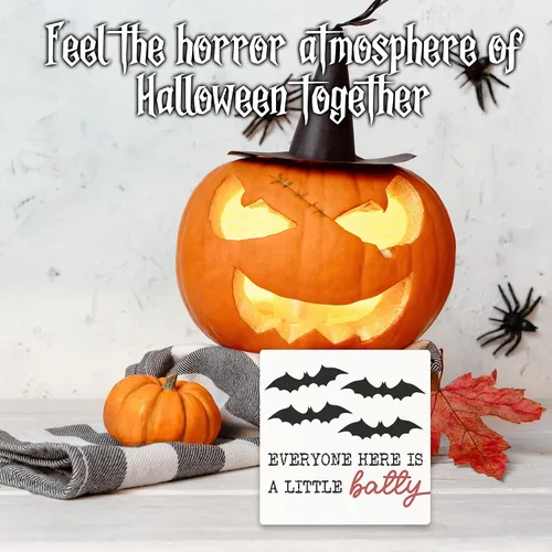 Miniatura 4 de Letrero de madera de Halloween de 5 pulgadas – Everyone Here Is A Little Batty – Letrero de madera rústica de murciélagos espeluznantes – Decoración
