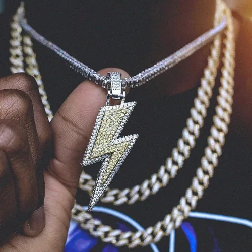 Miniatura 19 de JINAO Hip Hop - Colgante con diseño de rayo chapado en oro de 18 quilates con circonita cúbica con micropave de imitación de diamante para hombres