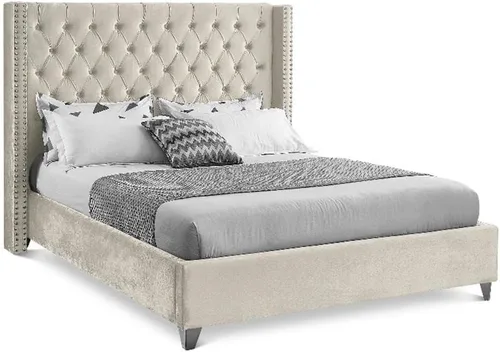 Miniatura 18 de Meridian Furniture – Cama con respaldo de terciopelo abotonado, Aiden-Q-Aiden, con recortes cromados con forma de cabezal de clavos y patas Gris