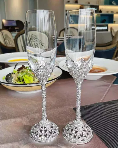 Miniatura 4 de Copas de champán – Base de metal de cristal con piedras de cristal, juego de 2 pares de flautas de tostado, boda, aniversario, fiesta, cumpleaños