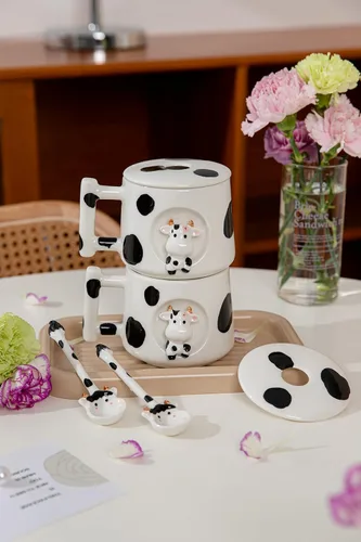 Miniatura 5 de DIHOclub Adorable Taza de Cerámica 3D de Vaca con Tapa y Cuchara - Perfecta para Café, Té, Leche y Más - Regalo Ideal para Amantes de los Animales