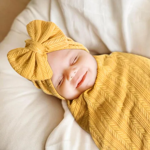 Miniatura 2 de DRESHOW BQUBO Manta de recepción para recién nacido, cálida para niñas con sombrero con lazo y diadema con lazo, regalo para baby shower 1 juego