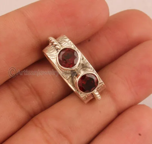 Miniatura 2 de 925 Sterling Silver Ring, Handmade Spinner Ring, Two Ton Rings, Narrow Spinner Ring, Minimalist Ring Silver, Natural Garnet Ring, Boho Ring Women