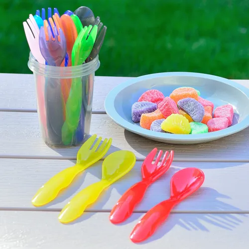 Miniatura 4 de Youngever 18 utensilios de plástico para niños pequeños, tenedores de plástico para niños, tamaño grande, apto para lavavajillas, juego de 9 en 9