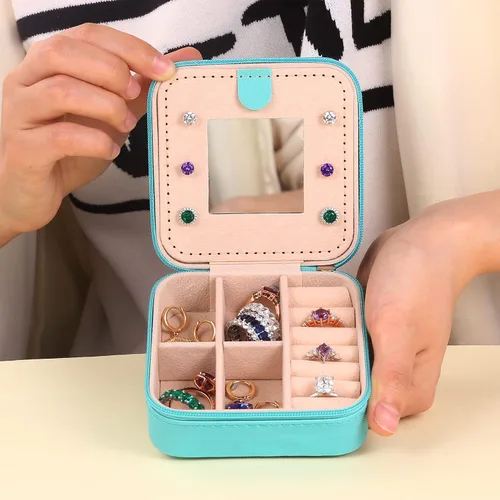 Miniatura 5 de Artículos esenciales de viaje para mujer Joyero pequeño Joyero de viaje y organizador Esenciales de vacaciones para mujeres, mamás y abuelas