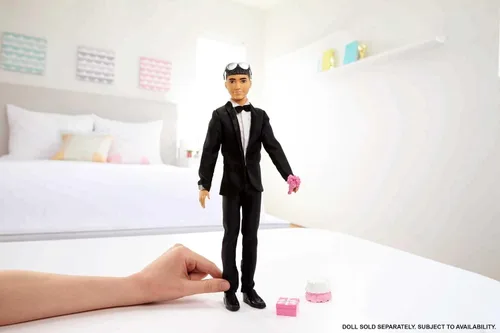 Miniatura 2 de Barbie Paquete de moda y accesorios, conjunto de novia con traje de novio para muñeca Ken con esmoquin, zapatos, reloj, pastel de boda con bandeja