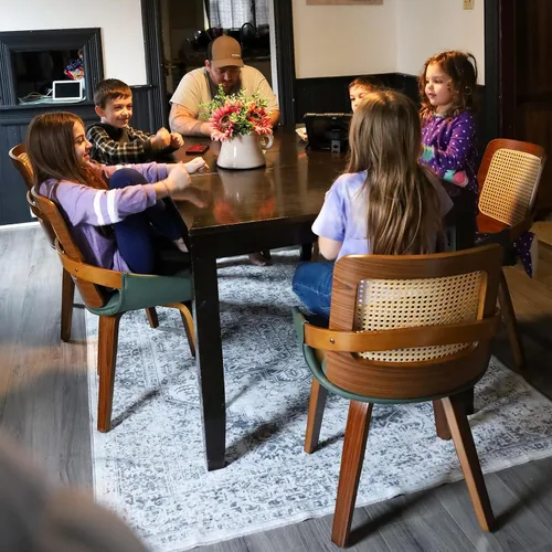Miniatura 4 de Sillas de comedor de caña – Sillas de comedor modernas de mediados de siglo con marco de madera curvada de nogal, respaldo ergonómico de ratán
