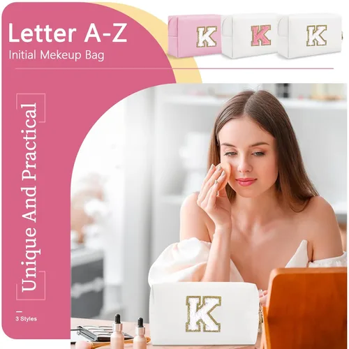 Miniatura 7 de Pequeña bolsa de maquillaje personalizada con inicial A-Z Preppy Patch, bolsa de cosméticos de viaje de felpilla blanca con cremallera, bonita bolsa
